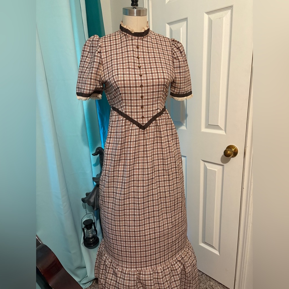 Vintage 1950’s Does Victorian Prairie Gunne Sax Style